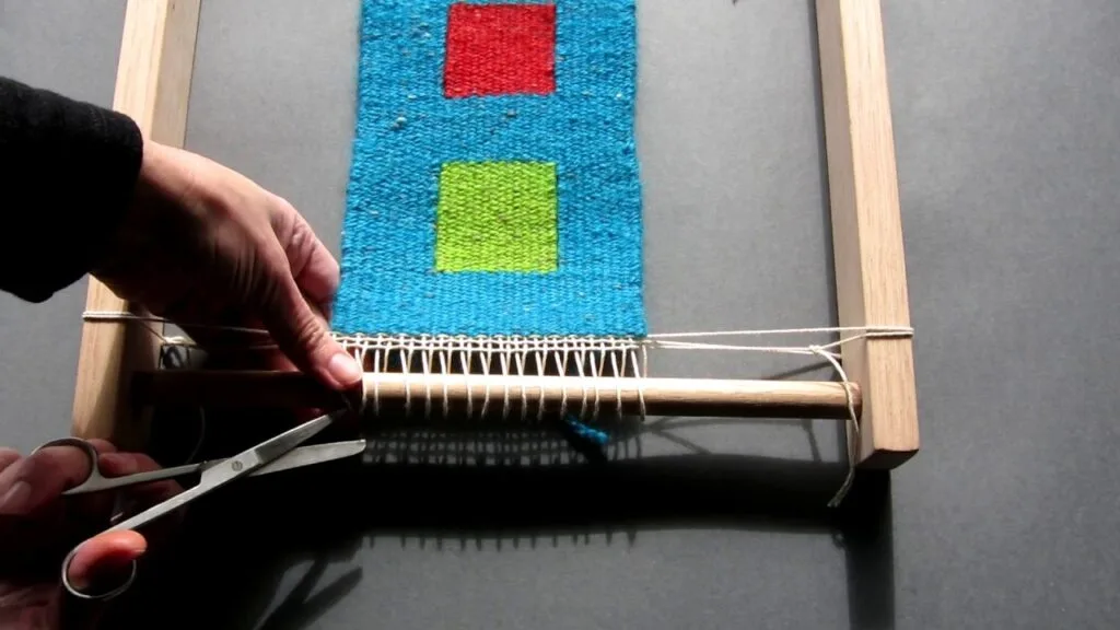 How to Finish The Weaving Loom Like a Pro